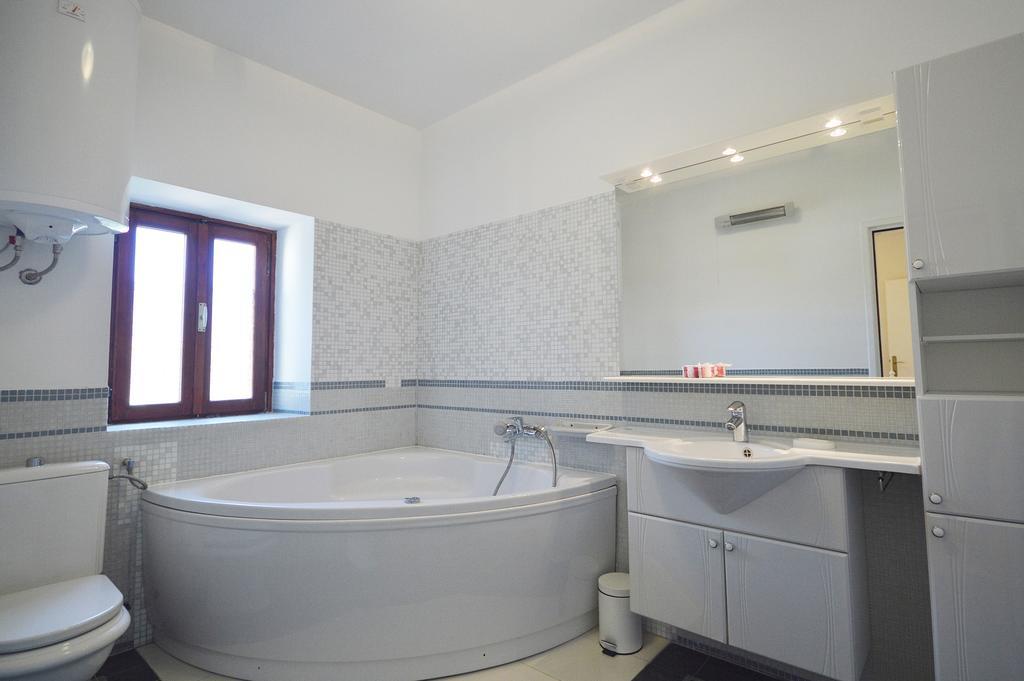 Apartment Kairos Zadar Rum bild