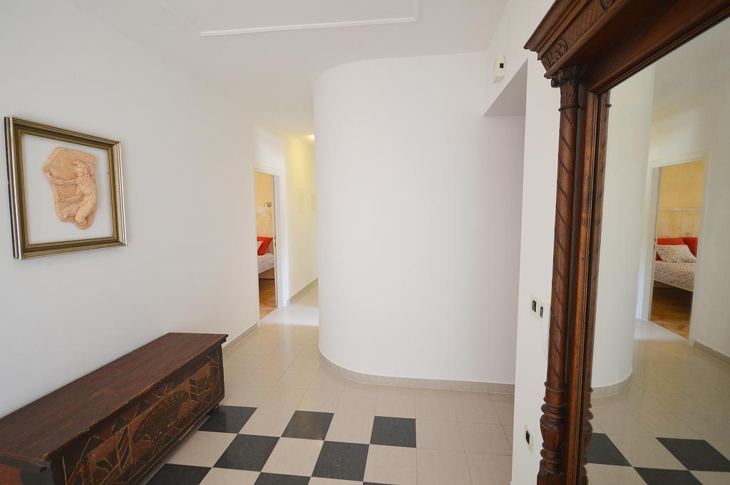Apartment Kairos Zadar Rum bild